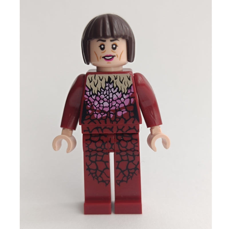 fig-015102 – Madame Maxime, Dark Red Legs