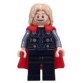 fig-015393 – Thor, Rubber Cape