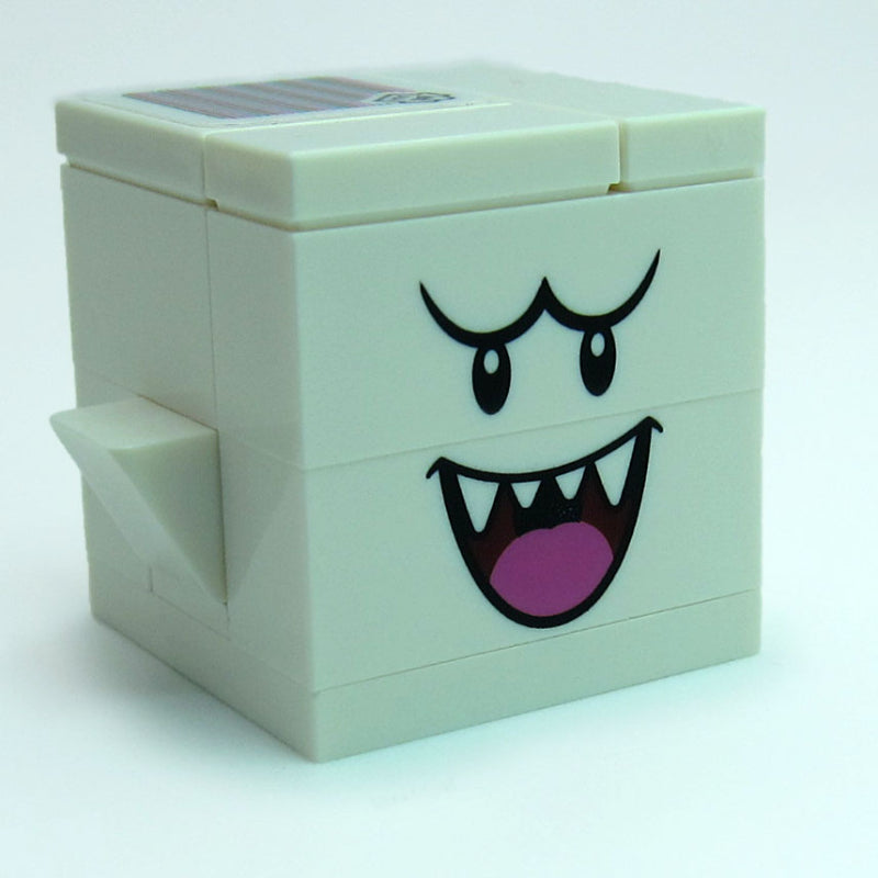 fig-015407 – Boo, Dark Pink Tongue
