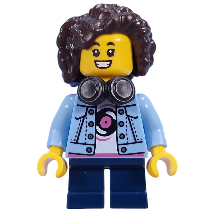 fig-015617 – Kid - Bright Light Blue Torso, Dark Blue Legs, Dark Brown Hair