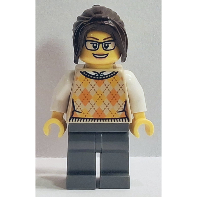 fig-015639 – Passenger, Tan Torso, Dark Bluish Grey Legs, Dark Brown Hair
