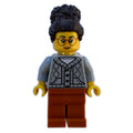 fig-015866 – Tudor House Inn Owner