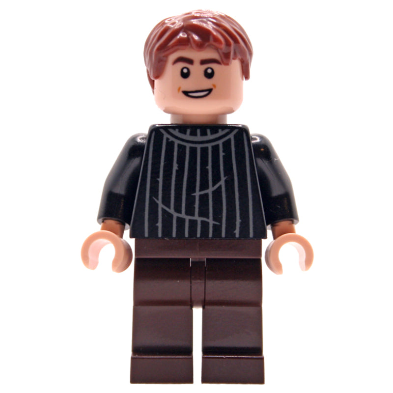 fig-015895 – Oliver Wood, Black Sweater, Dark Brown Legs