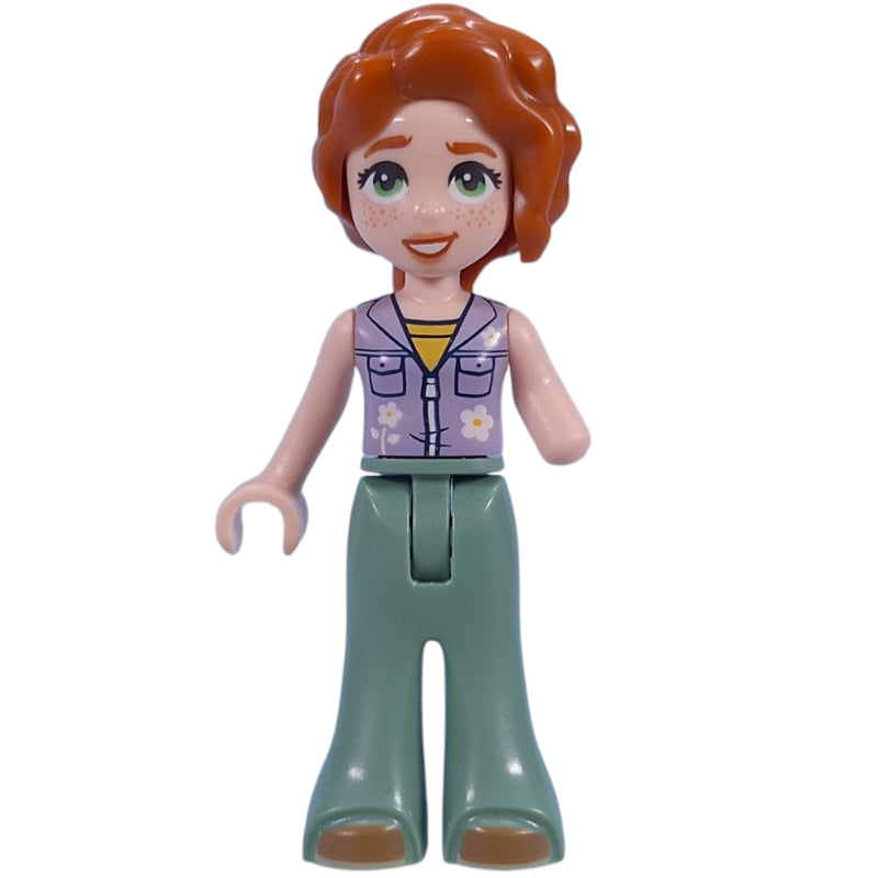 fig-015965 – Autumn - Lavender Top, Sand Green Pants, Flower