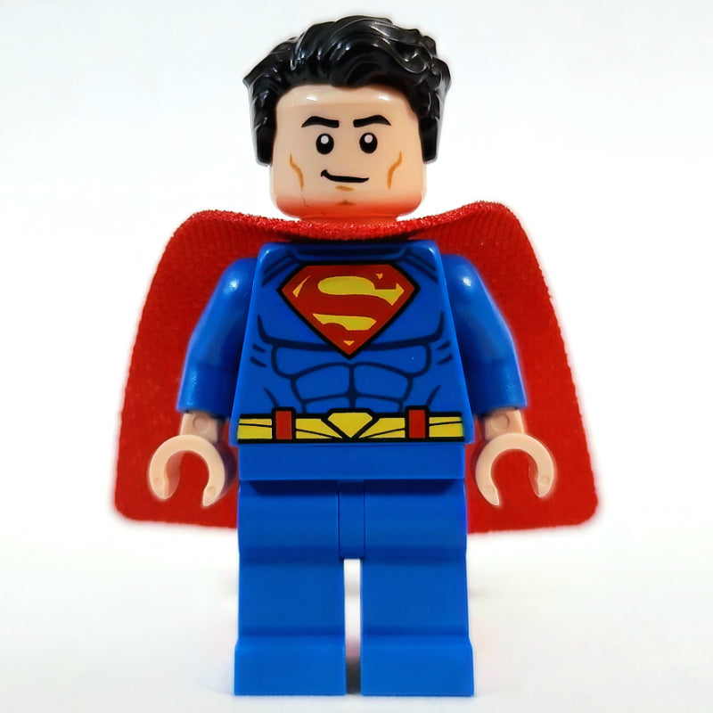 fig-015970 – Superman, Plain Legs, Cape