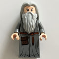 fig-016274 – Gandalf the Grey, Light Bluish Grey Hair