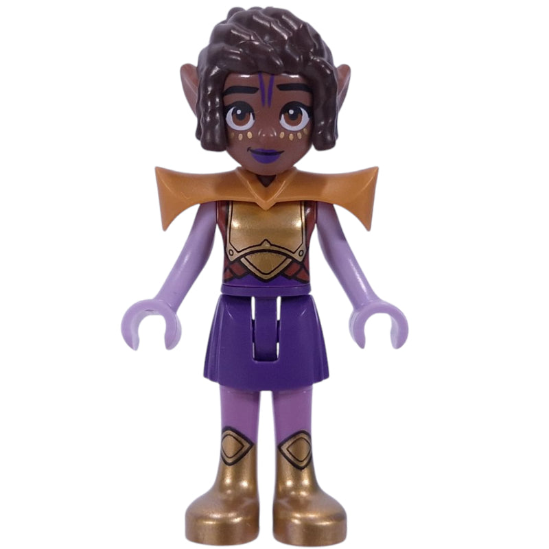 fig-016312 – Aliya - Knight Costume