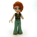 fig-016477 – Autumn - Dark Green Shirt, Sand Green Pants