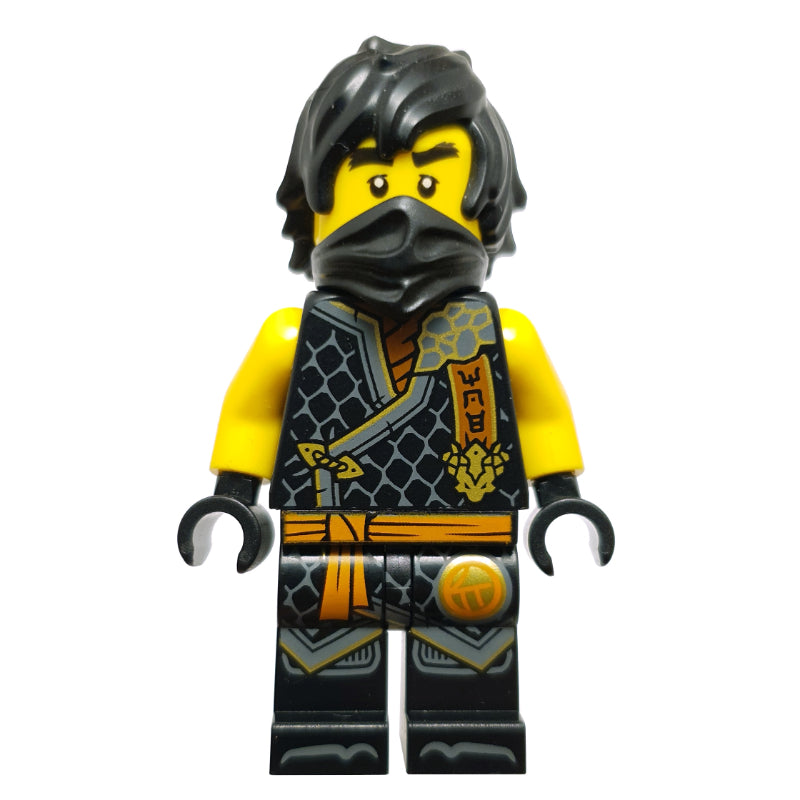 fig-016585 – Cole, Black Robes, Black Bandana