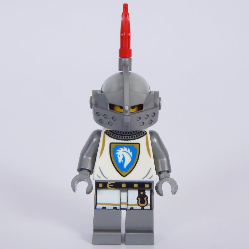 fig-016595 – Knight, Female, White Tunic, Helmet with Red Plume
