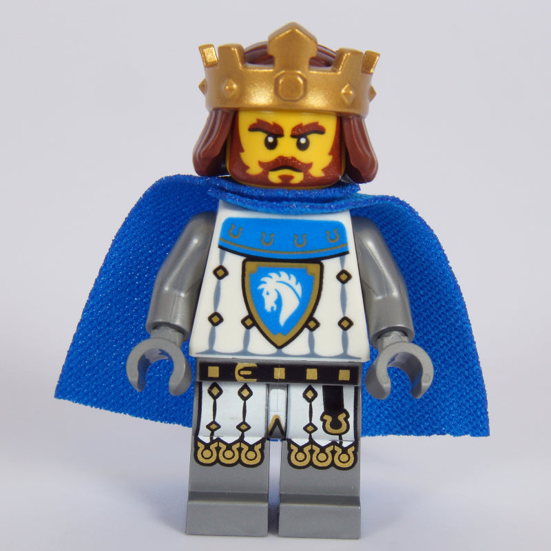 fig-016597 – King, Armor with White Tunic, Crown