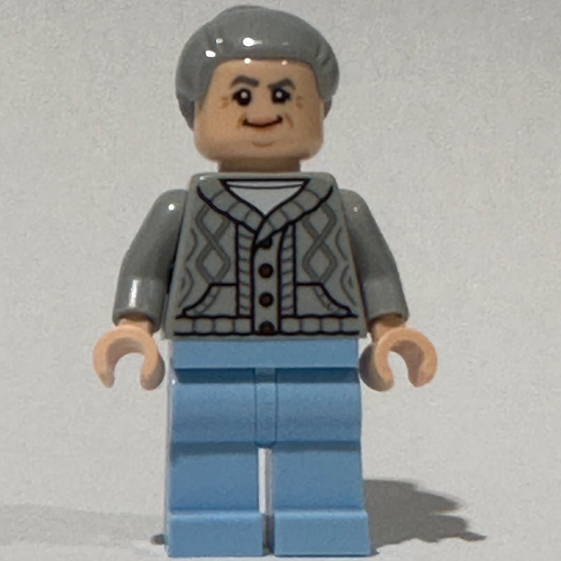 fig-016616 – Aunt May, Light Bluish Gray Sweater, Bright Light Blue Legs