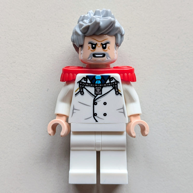 fig-016626 – Monkey D. Garp