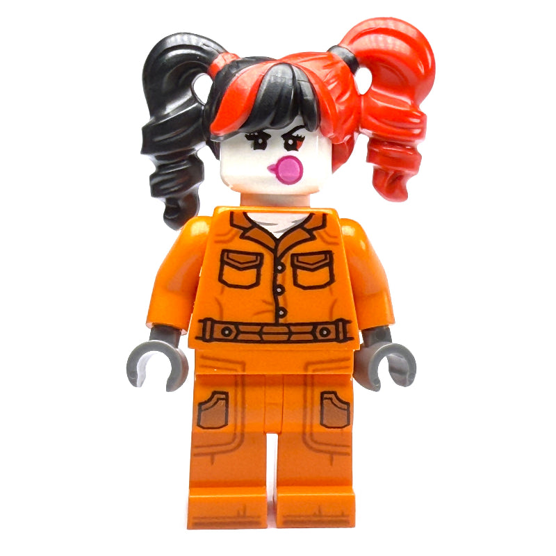 fig-016825 – Harley Quinn, Prison Clothes