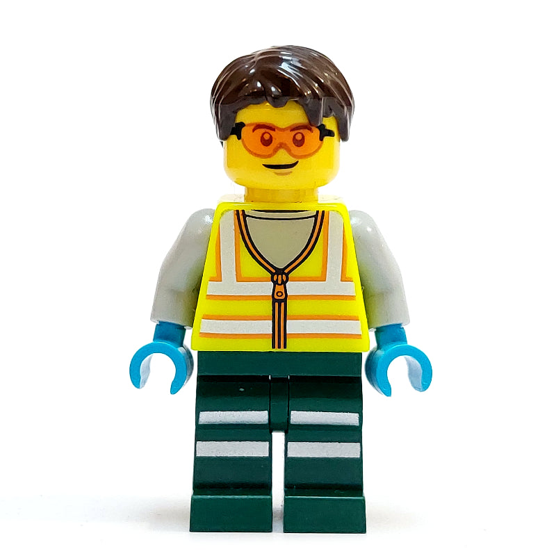 fig-017284 – Technician, Vibrant Yellow Torso, Dark Green Legs, Dark Brown Hair